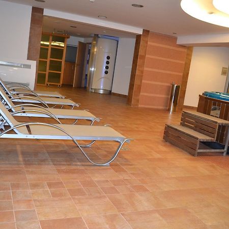 Debreceni Postas Udulo Hotel Exterior foto